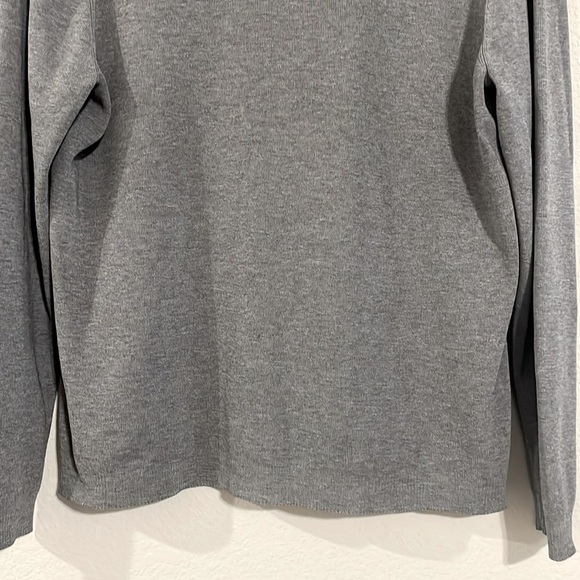 Chico's Women’s Turtleneck Sweater Large Grey Silk Blend Ashlan Basic Classic - Picture 6 of 13